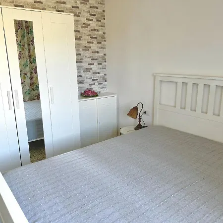 Apartmán Fun & Sun San Isidro (Tenerife)
