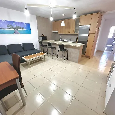 Apartmán Fun & Sun San Isidro (Tenerife)